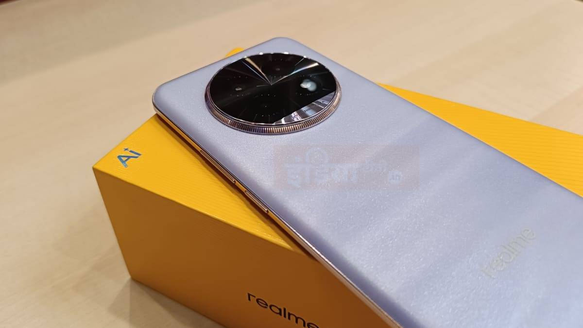 Realme 13 Pro 5G Review: लुक और फील बेहतर, जानें कहां रह गई कमी